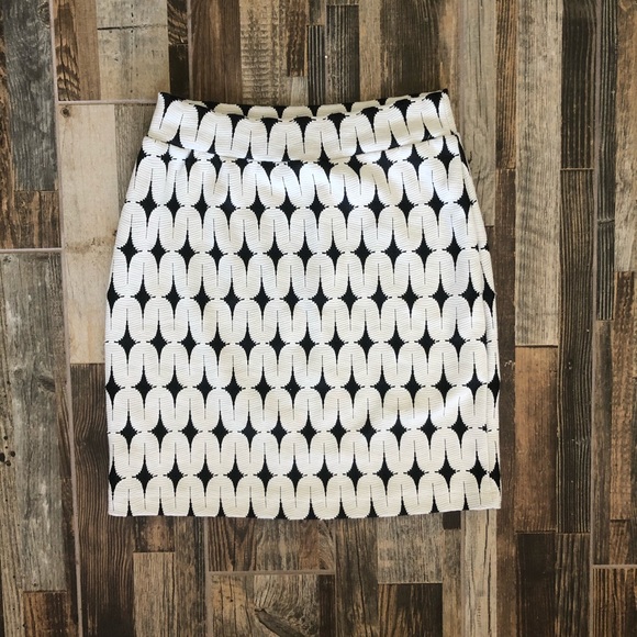 Stretchy Mini Skirt! - Picture 1 of 3